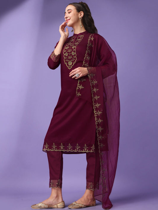 Floral Embroidered Regular Thread Work Kurta With Trousers & With Dupatta