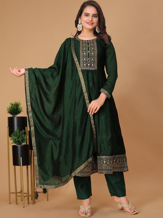 Ethnic Motifs Yoke Design Regular Sequinned Kurta with Trousers & Dupatta