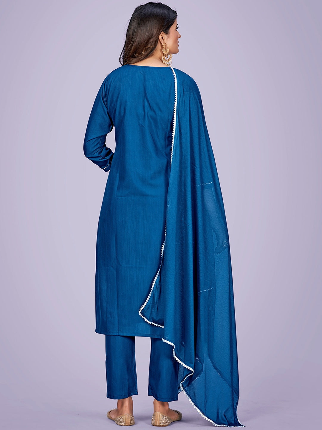 Ethnic Motifs Embroidered Gotta Patti Kurta WIth Trousers & Dupatta