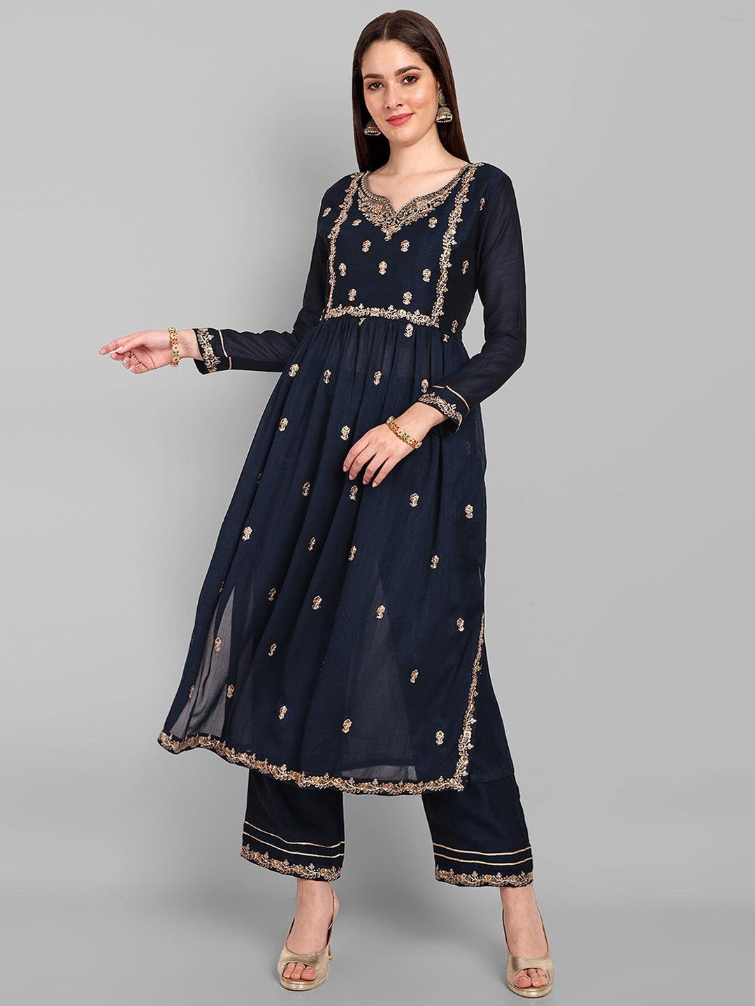 Women Floral Embroidered Regular Thread Work A-Line Kurta With Trousers